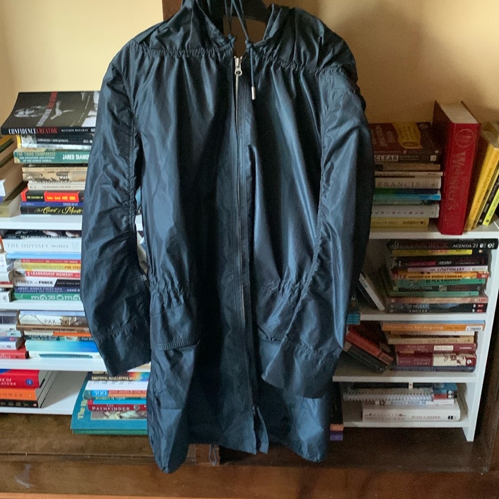 Rain coat